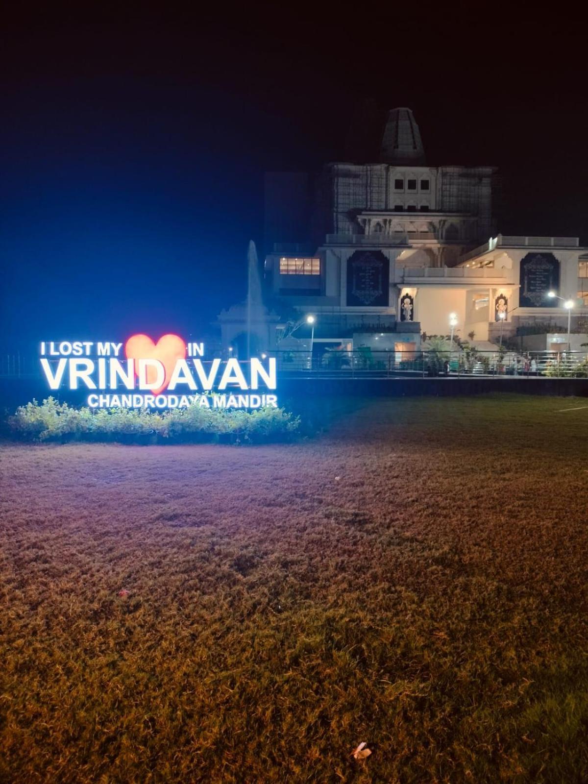 Umang - Premium Resort Like Villa In Vrindāvan מראה חיצוני תמונה